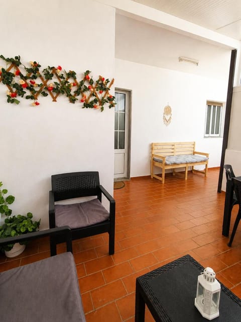 Balcony/Terrace, Seating area, Dining area, Area and facilities