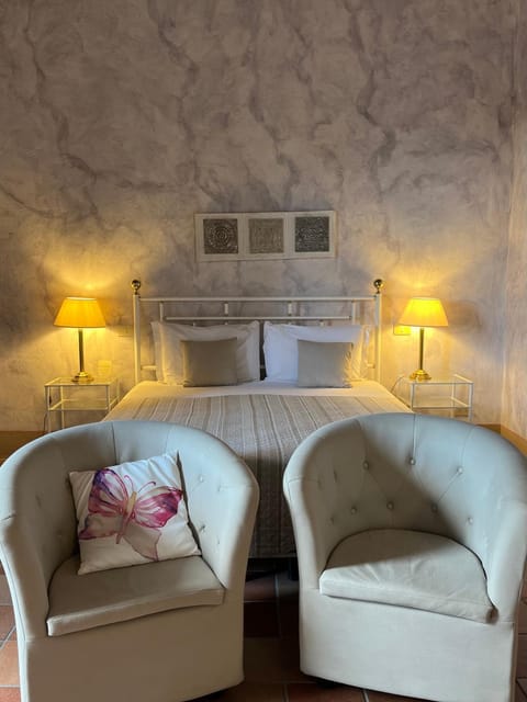 Le Ginestre Apartment in San Gimignano