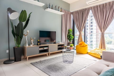 Communal lounge/ TV room, TV and multimedia, Living room, Seating area