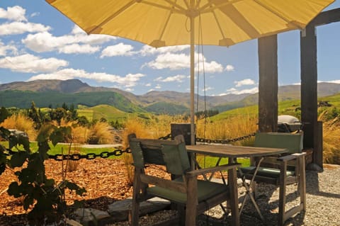 Summer, Mountain view, Inner courtyard view