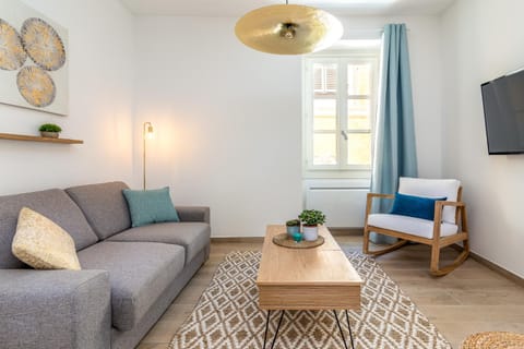 COSY BASILIQUE Apartment in Menton