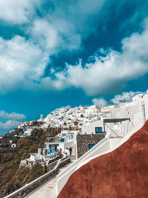 Property building, Day, City view, Mountain view