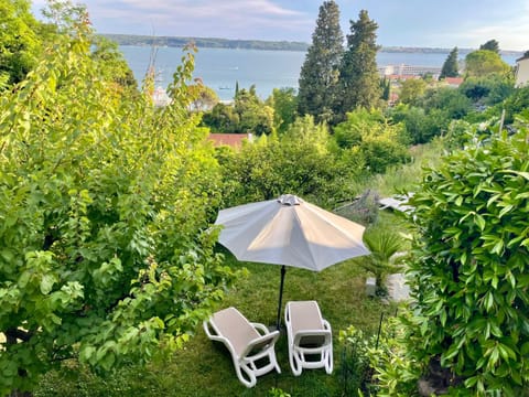 Garden, Sea view
