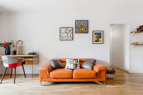 Passion et détente by UTA HOUSE Apartment in Saint-Denis, France