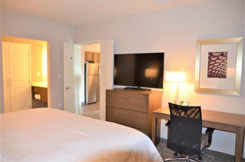 Staybridge Suites - Orenco Station by IHG Hotel in Tanasbourne