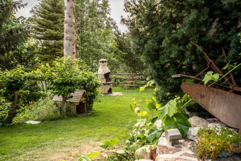 BBQ facilities, Garden