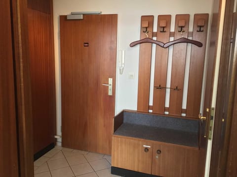 App_ an der Seepromenade _ Mittels Apartment in Eutin