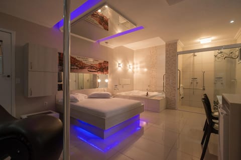 Facility for disabled guests, Bath