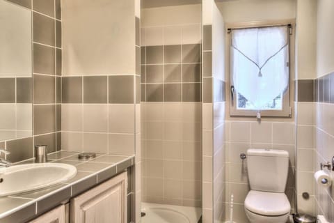 Mas Santoline Villa in Provence-Alpes-Côte d'Azur