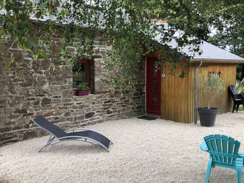 Property building, Garden view