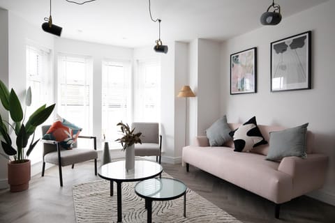 Living room, Lounge or bar, Family