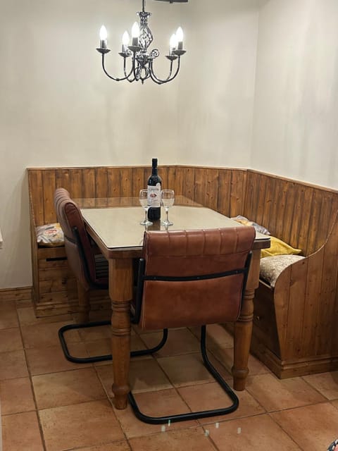 NEW LISTING Faye’s Place House in Donegal City