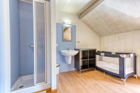 Le Château-Ferme de Laval : La Grange House in Wallonia, Belgium