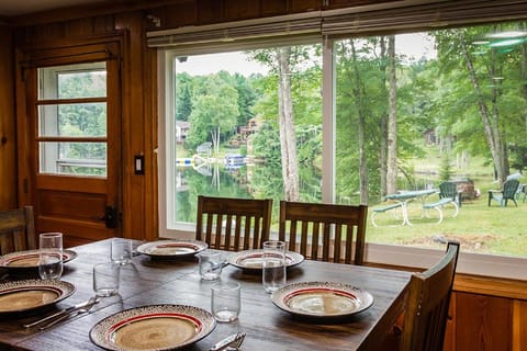 Dining area, Garden view