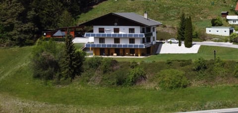 Ferienwohnungen Pirker Apartment in Villach