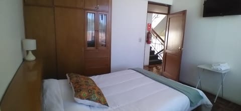 Bathroom, Photo of the whole room, Bedroom