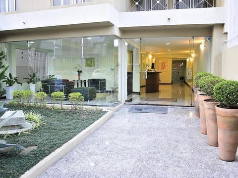 Property building, Facade/entrance