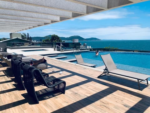 Sea view, Swimming pool