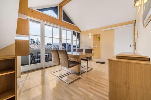 Holiday Apartments by Das Grüne Hotel zur Post - 100 % BIO & Villa Ceconi Apartment in Salzburg