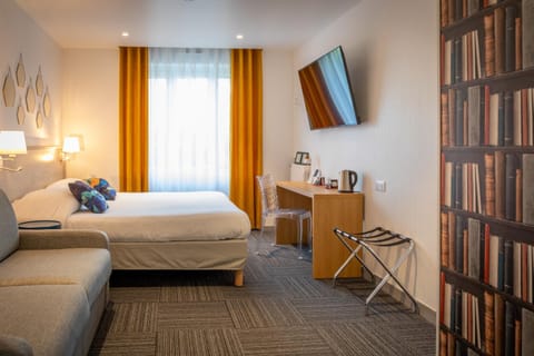 Logis REX HOTEL Lorient Hotel in Lorient