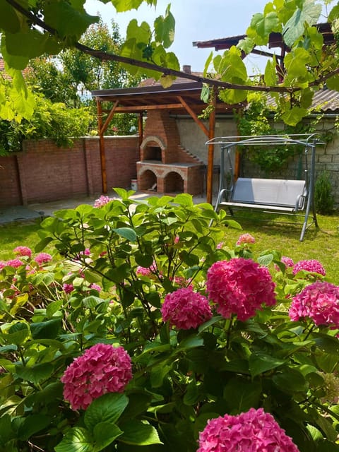 BBQ facilities, Garden, Garden view