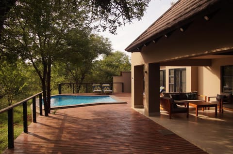 Garden, Balcony/Terrace, Garden view, Pool view