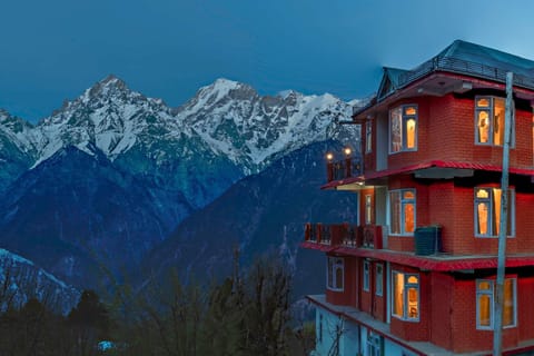Property building, Natural landscape, Mountain view