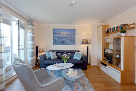 Library, TV and multimedia, Living room