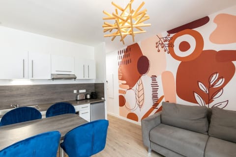 Le Hirvi - cocon zen et épuré à 10min Vieux Lyon Apartment in Lyon