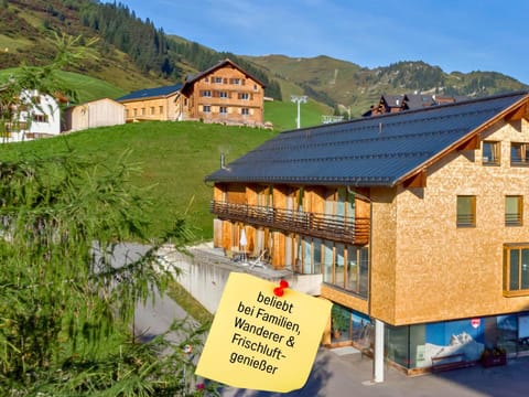 Property building, Day, Natural landscape, Mountain view