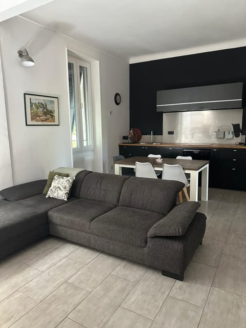 Living room, air conditioner