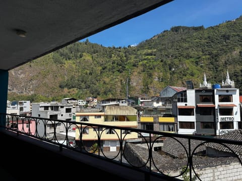 View (from property/room), Balcony/Terrace