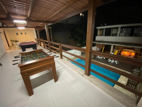 Billiard, Pool view
