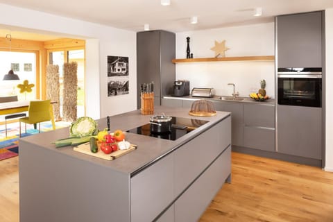 "Landhaus Panorama" - Luxuriöse Ferienwohnungen in bester Lage für gehobene Ansprüche Apartment in Oberstdorf