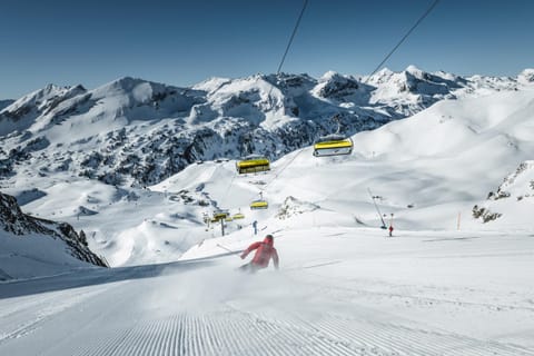 Natural landscape, Winter, Skiing, Mountain view