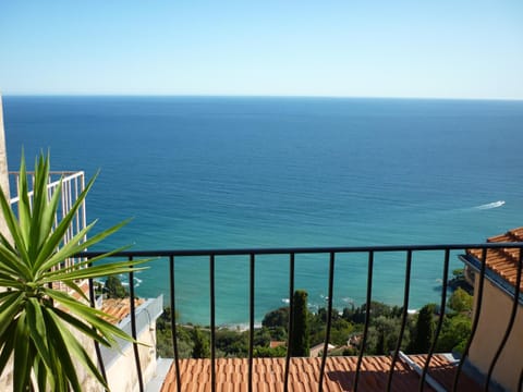 Balcony/Terrace, Balcony/Terrace, Sea view
