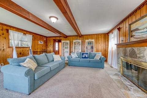 Rockaway Breeze House in Rockaway Beach