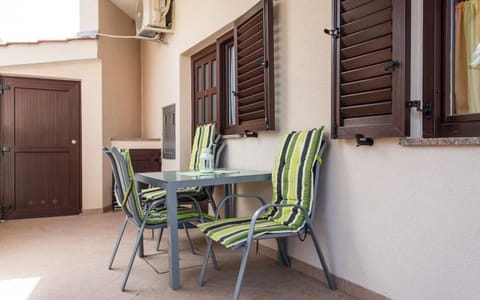 Balcony/Terrace, children, Family
