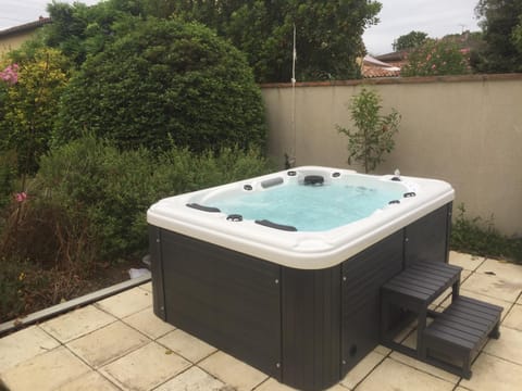 Hot Tub