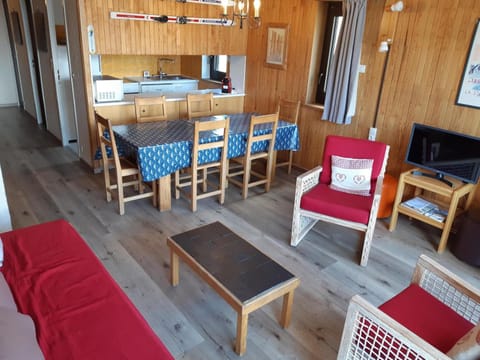 Appartement lumineux 8 pers, parking, Courchevel 1650 - FR-1-514-19 Apartment in Saint-Bon-Tarentaise