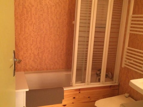 Appartement rénové 2 pièces au pied des pistes à Villard-de-Lans - FR-1-515-1 Apartment in Provence-Alpes-Côte d'Azur