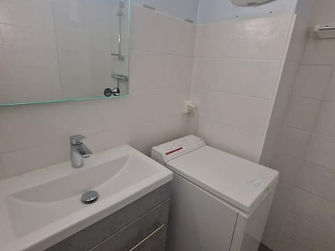 Appartement 8 pers, près des pistes, animaux admis - FR-1-516-5 Apartment in Les Deux Alpes