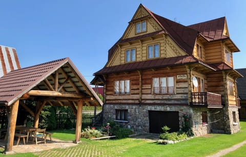 Property building, BBQ facilities, Garden, Lobby or reception