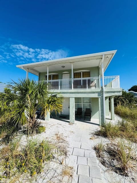 North Shore Duplex #54588 Duplex Apartment in Anna Maria Island
