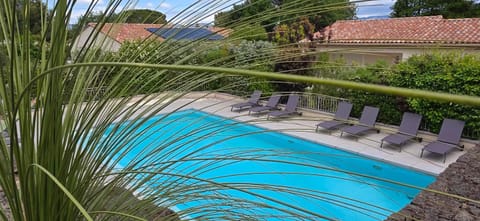 Spring, Garden, Garden view, Pool view, Swimming pool, sunbed