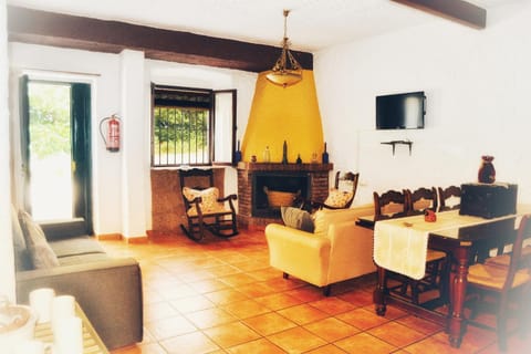 Living room, Lounge or bar