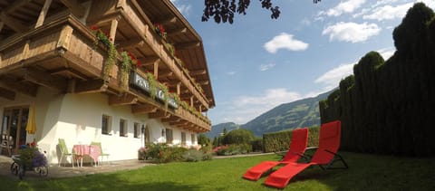 Property building, Garden, Garden view, Mountain view