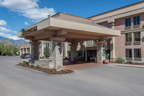 Property building, On site