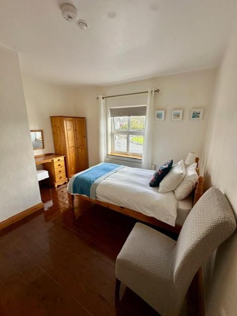 Nellie Dee's - Room Only Bed and Breakfast in Doolin