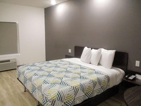 Photo of the whole room, On site